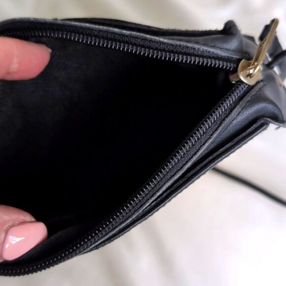 MINI Hair on Hide Crossbody Bag - Picture 4 of 10